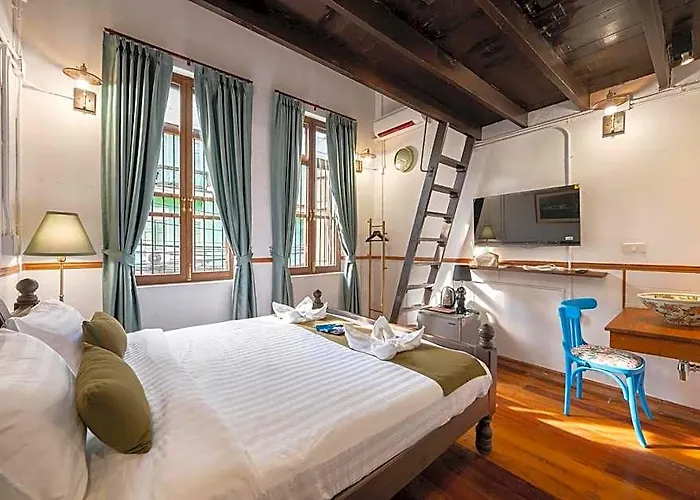 Arun Sa Wad 103 Nana Hotel 3*